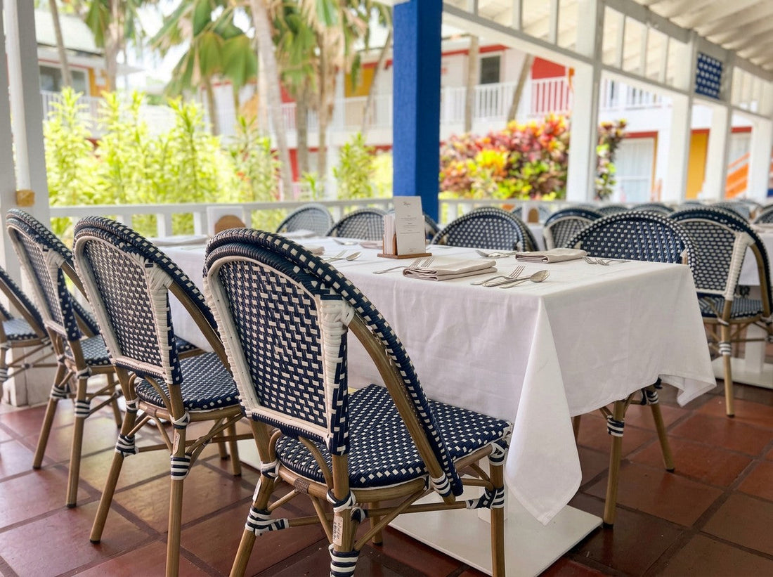 Hotel Decameron San Luis: mobiliario personalizado para una experiencia gastronómica frente al mar