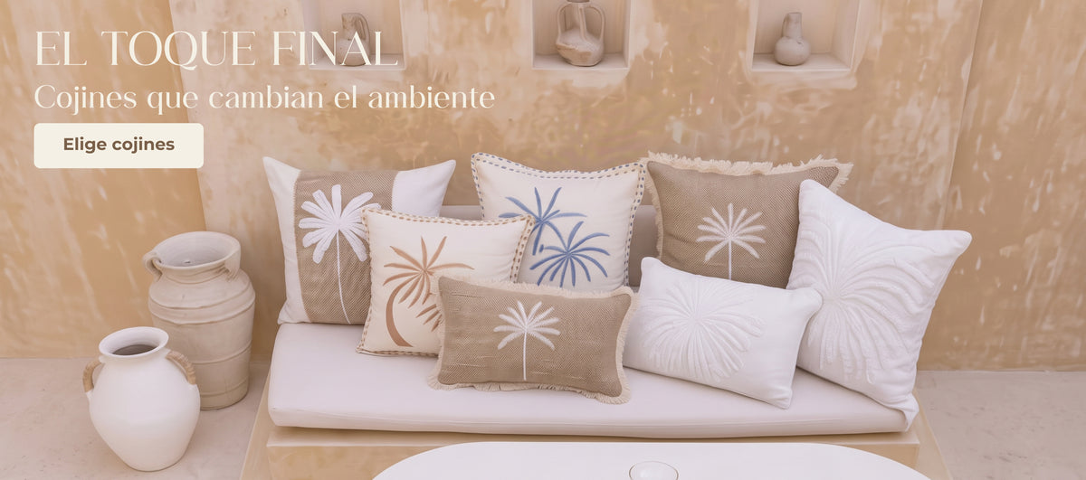 Cojines y Jarrones Galería Rattan